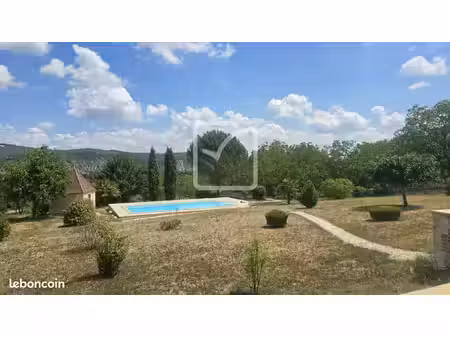 propriété 7 pièces 155 m²