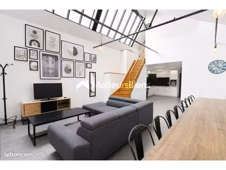 maison 10 pièces 268 m²