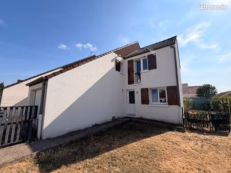maison 5 pièces 84 m²