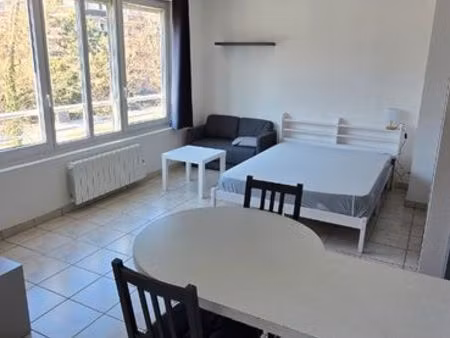 grand t1 grenoble