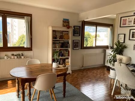 agréable t2 à louer seyssinet les jardins