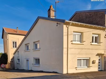 maison de village