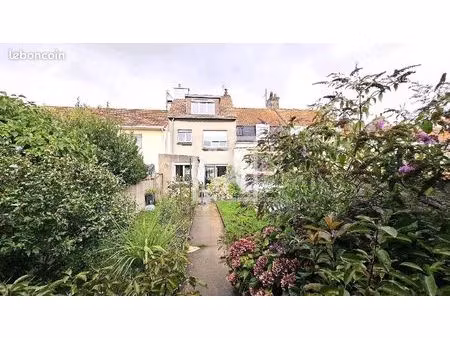 maison 5 pièces 94 m²