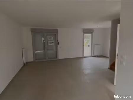 location maison 90m2