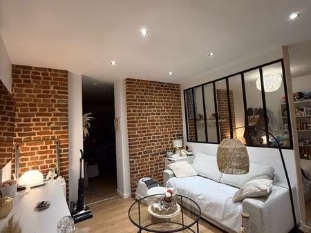 appartement qui se situe à avesnes sur helpe