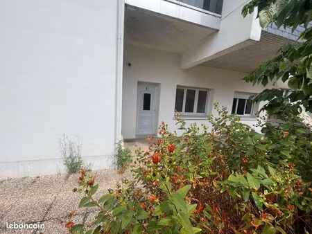 studio 2 pièces 25 m²