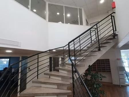 bureaux 445 m² seyssinet pariset