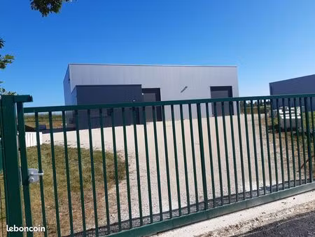 local industriel / entrepot