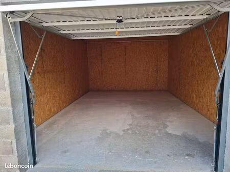 garage individuel de 25 m2 a louer