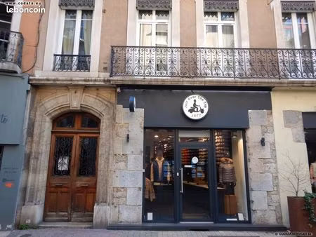 local commercial 53 m²