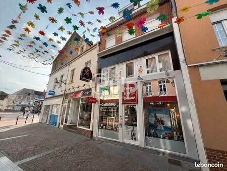 local commercial 90 m²