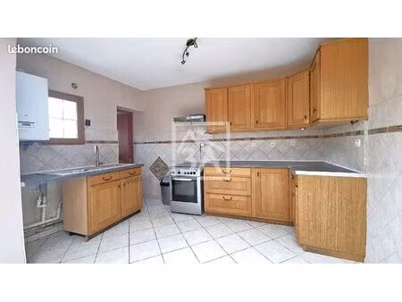 maison 6 pièces 113 m²