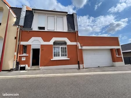 maison de ville 6 pièces 90 m²