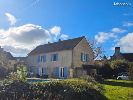 maison 4 chambres avec piscine