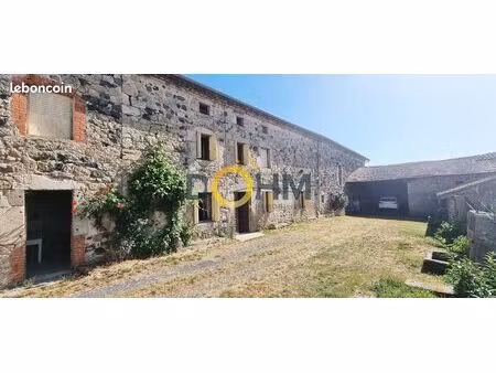 propriété 5 pièces 136 m²