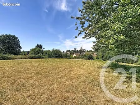 terrain 2 300 m² lassigny