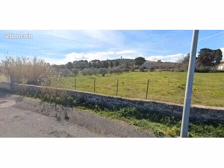 terrain 1 301 m² agde