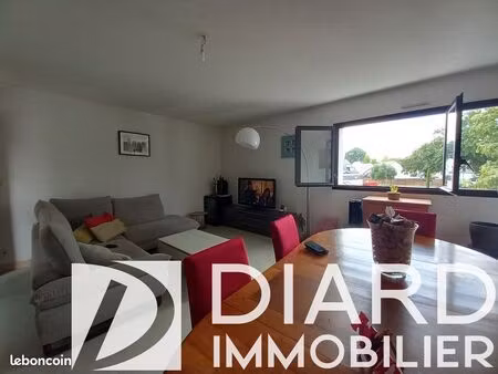 appartement 3 pièces 77 m²