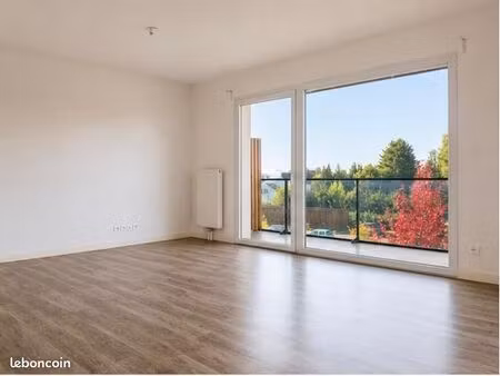 appartement 3 pièces 75 m²