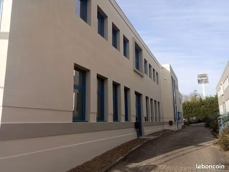 bureaux 60 m² st quentin fallavier