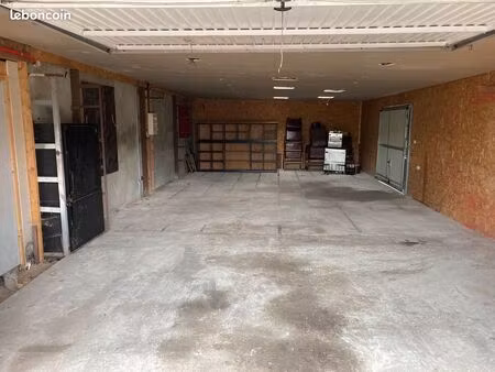 local d'activité / dépôt - entrepôt de 70 m² – terrain clos à izeaux
