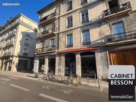 local commercial 147 m² grenoble