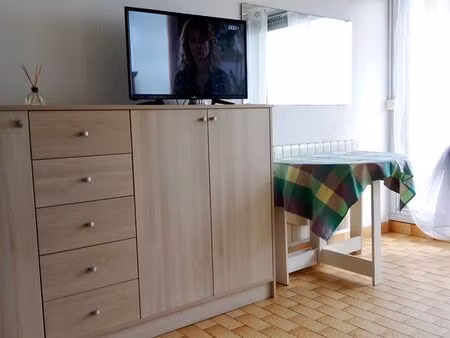location studio cabine -logement étudiant