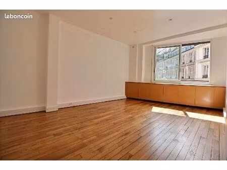 bureaux 120 m²