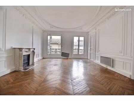 bureaux 186 m²