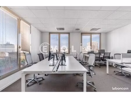bureau 170 m²
