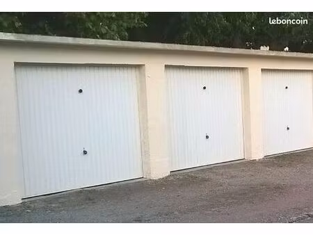 location box / garage 19 m² plain-pied – accès camion - montpellier (près d'arènes / nlle 