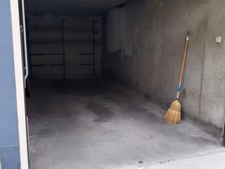 a louer garage 34080 montpellier