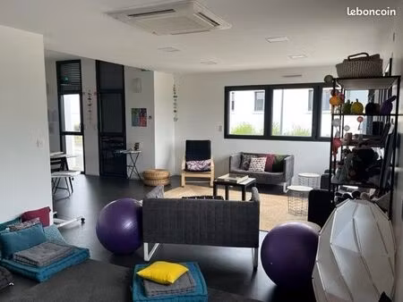local professionnel de 78m² aux portes d'angers