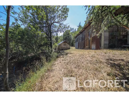 **muande + 7200 m² de terrain - embrun