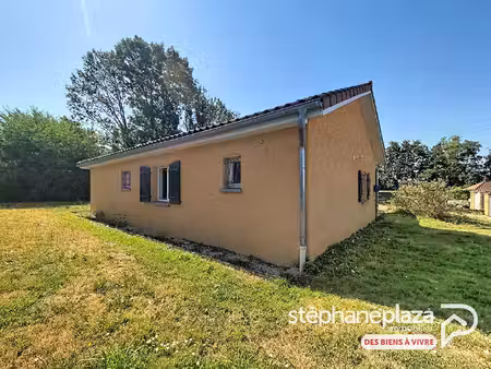 maison plain pied  terrain sans vis a vis.