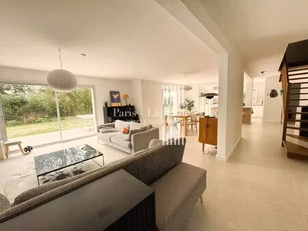 maison de 190 m2 rénovée sur les hauteurs de la baule