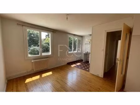 t2 de 36 m² - route de paris à tassin