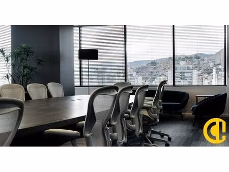 location bureaux 69 m²