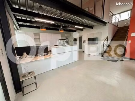 local commercial 265 m²