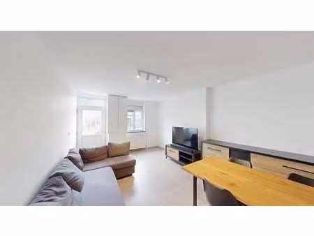maison 2 chambres avec garage et jardin