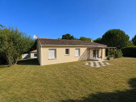 maison la couronne 6 pièce(s) 107 m2