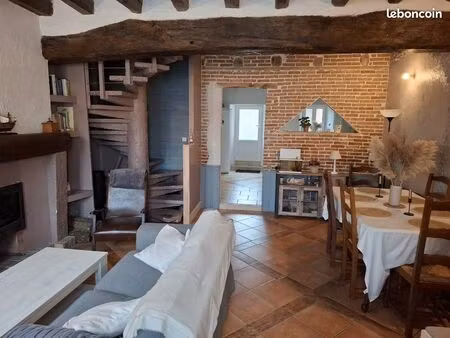 loue maison de bourg