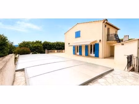 villa avec piscine et terrasse saint-maximin-la-sainte-baume (83)