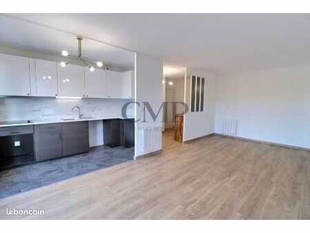 appartement 2 pièces 52 m²