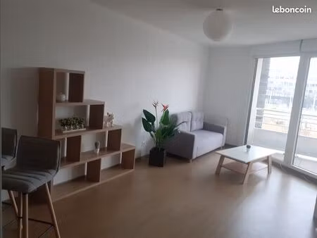 superbe t2 meublé 45m2