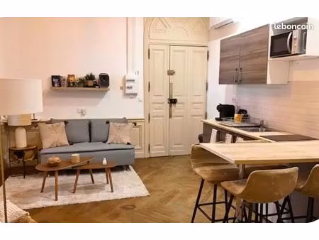 charmant t2 meublé de 31 m² – quartier boutonnet – bail étudiant