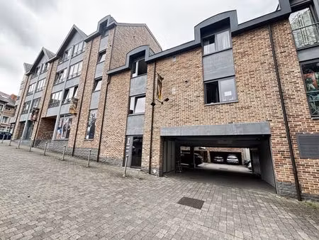 appartement à louer avec 1 chambre   nivelles (vbe49106)