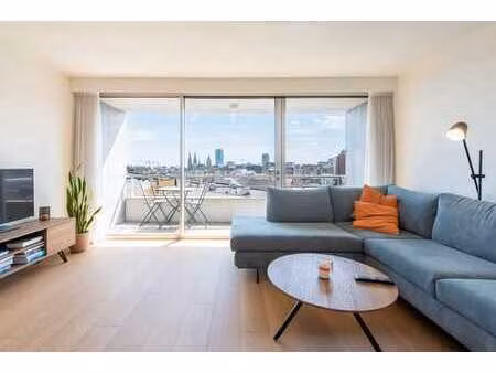 appartement rénové  emplacement de choix  vue magnifique