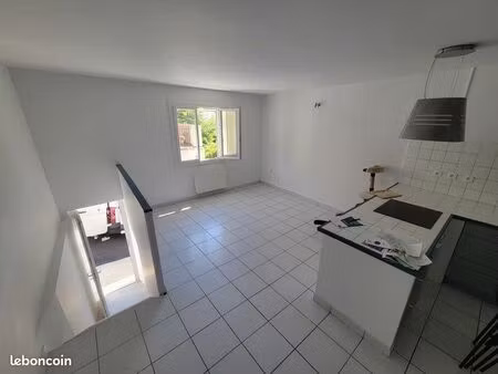 maison avec garage à louer
