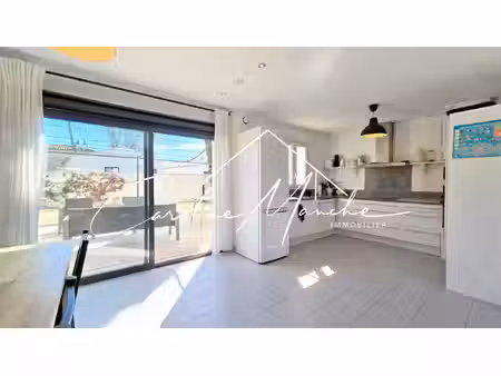 maison à vendre saint cannat 4 pièce(s) 125m2 449 000€